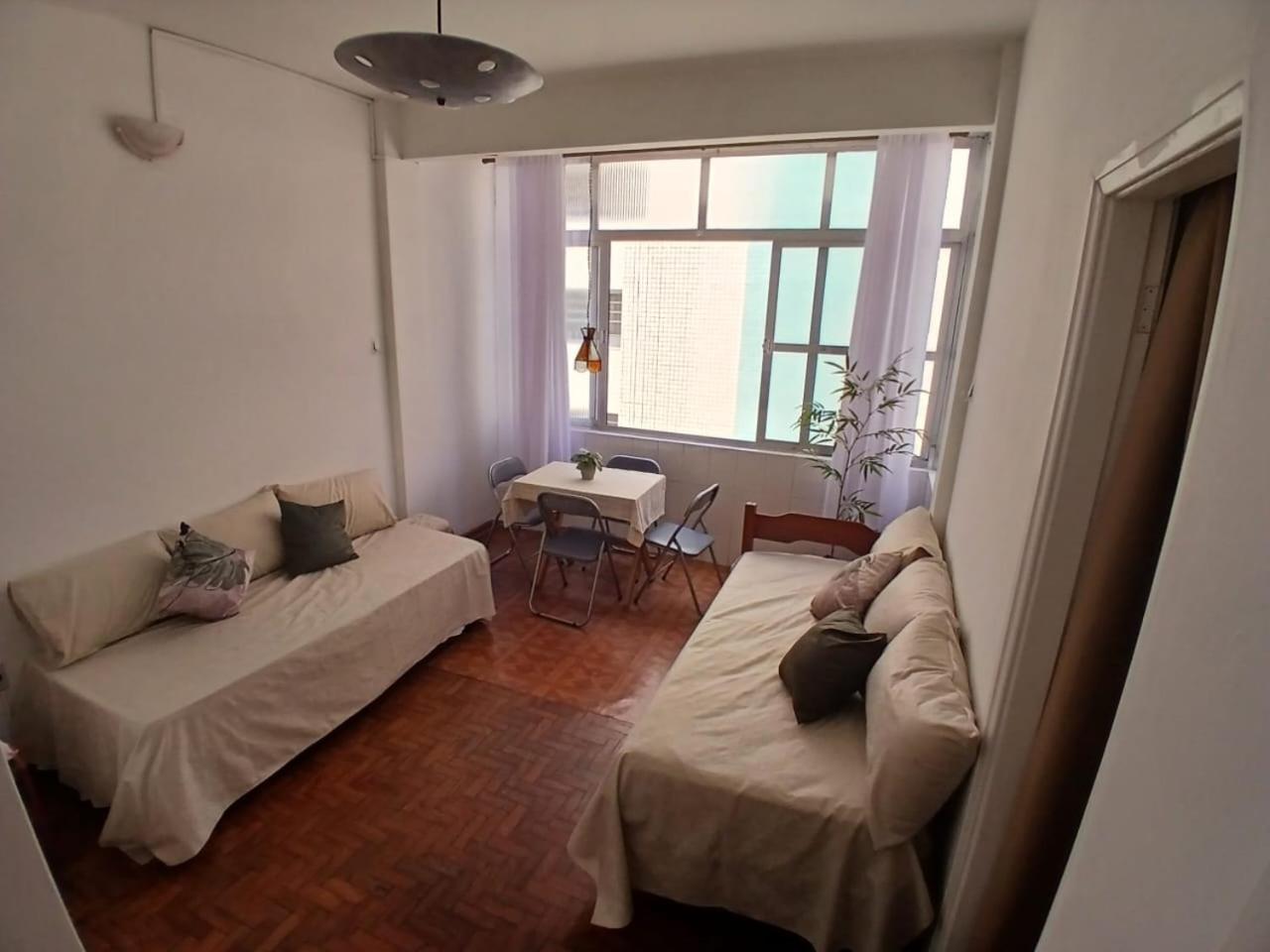 Na Avenida Da Apartment